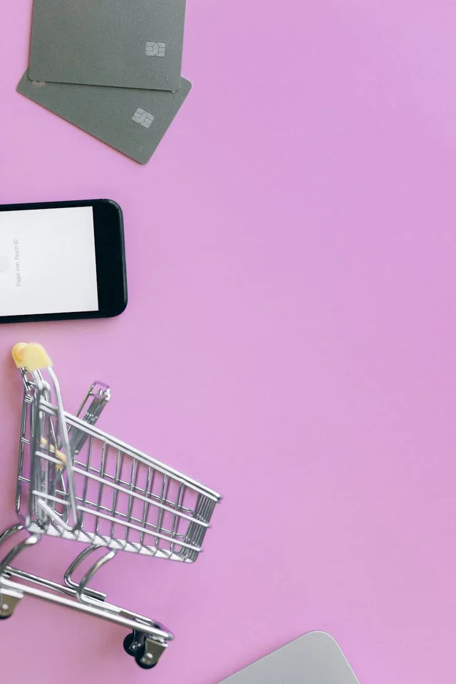 The No-Nonsense Credit Card Comparison Checklist: How to Pick the Right Card Without Getting Burned